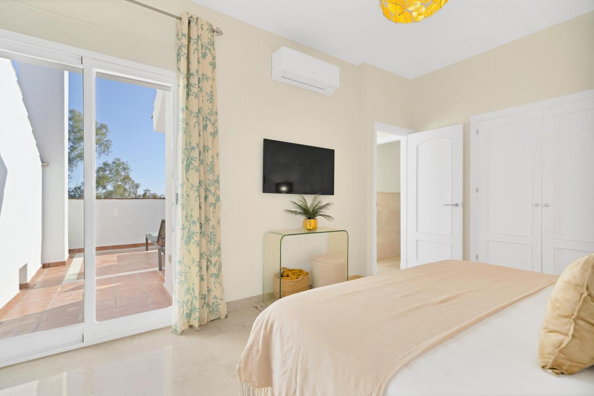 Luxury Penthouse With Sea Views In Marbella Golden Mile, Puente Romano Area Εξωτερικό φωτογραφία